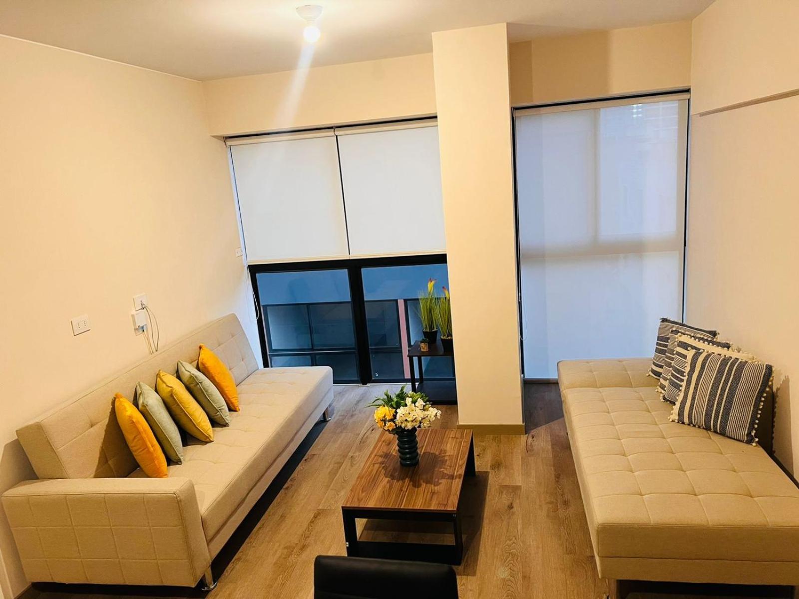 Dpto Para 4 Personas De Estreno Frente Embajada Usa Appartement *